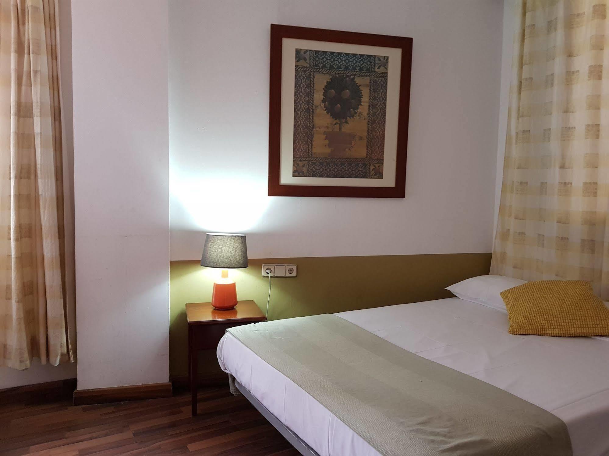Hostal Lk Barcelona Eksteriør billede